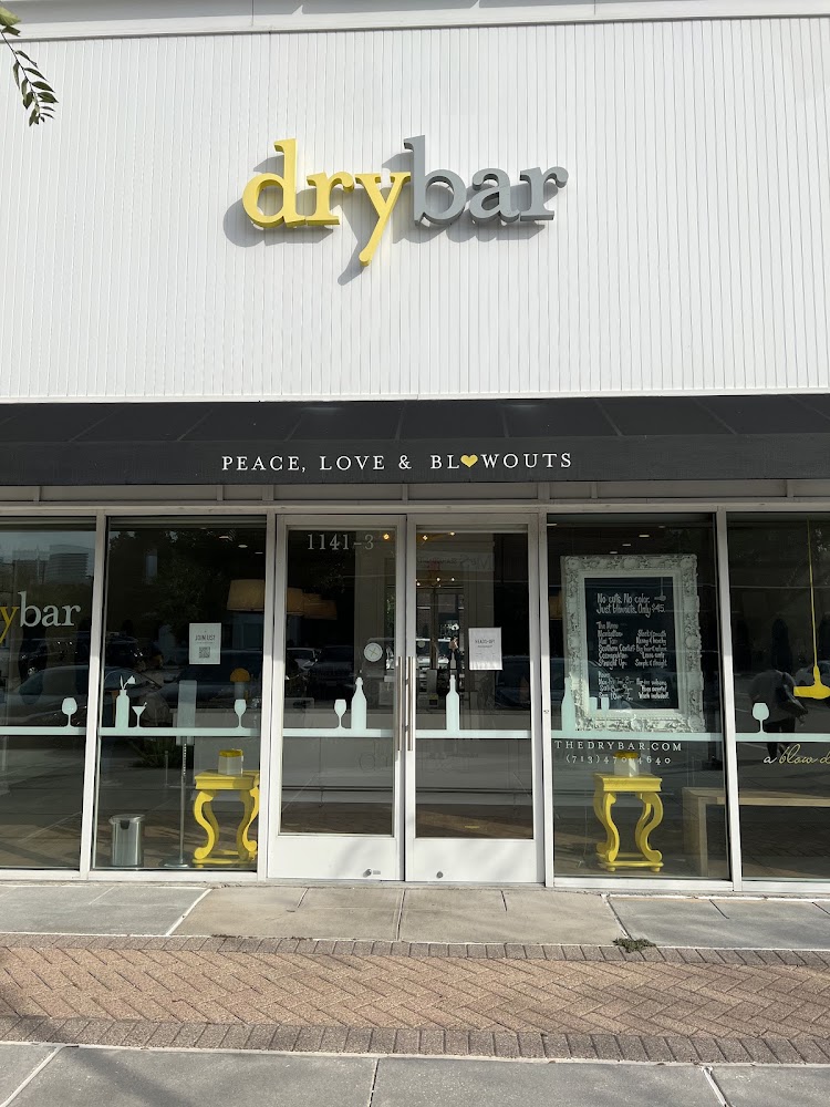 Drybar - Uptown Park view 3