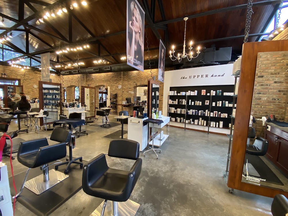 The Upper Hand Salon: River Oaks view 5