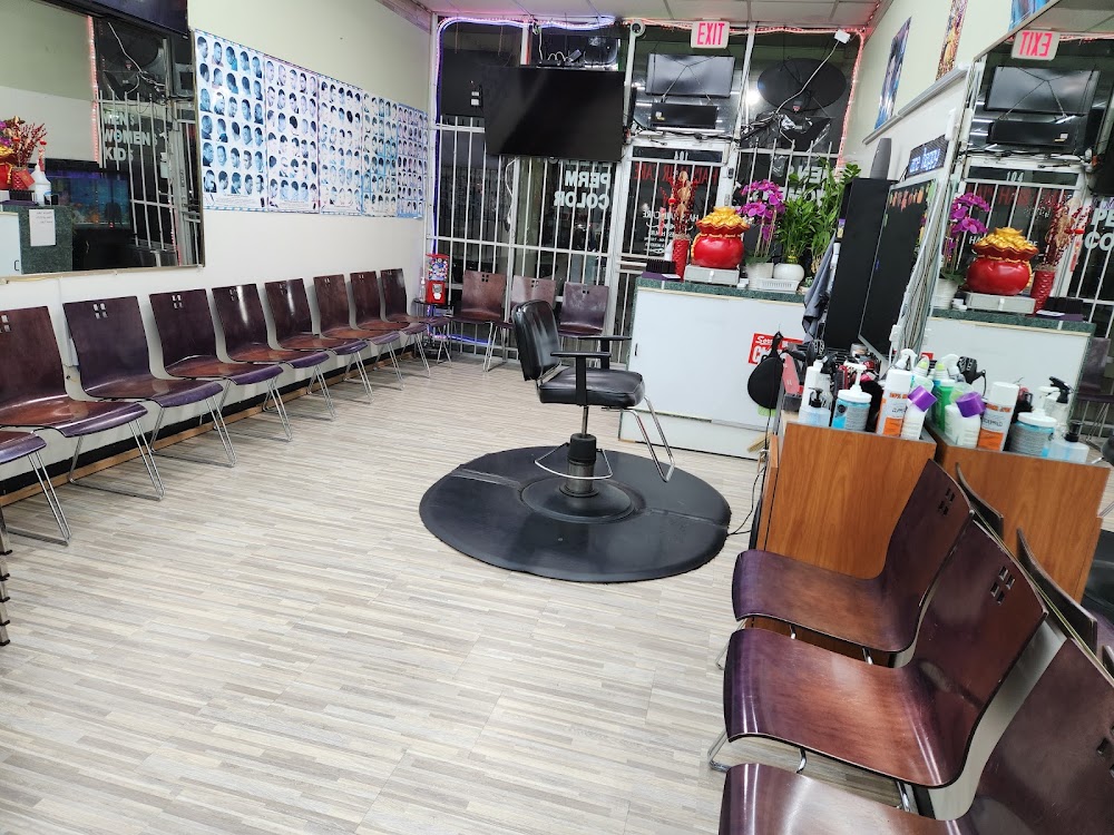 Hai's Hair Care view 3