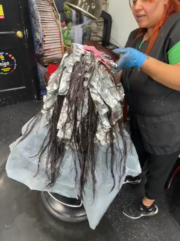 New York Unisex Beauty Salon view 3