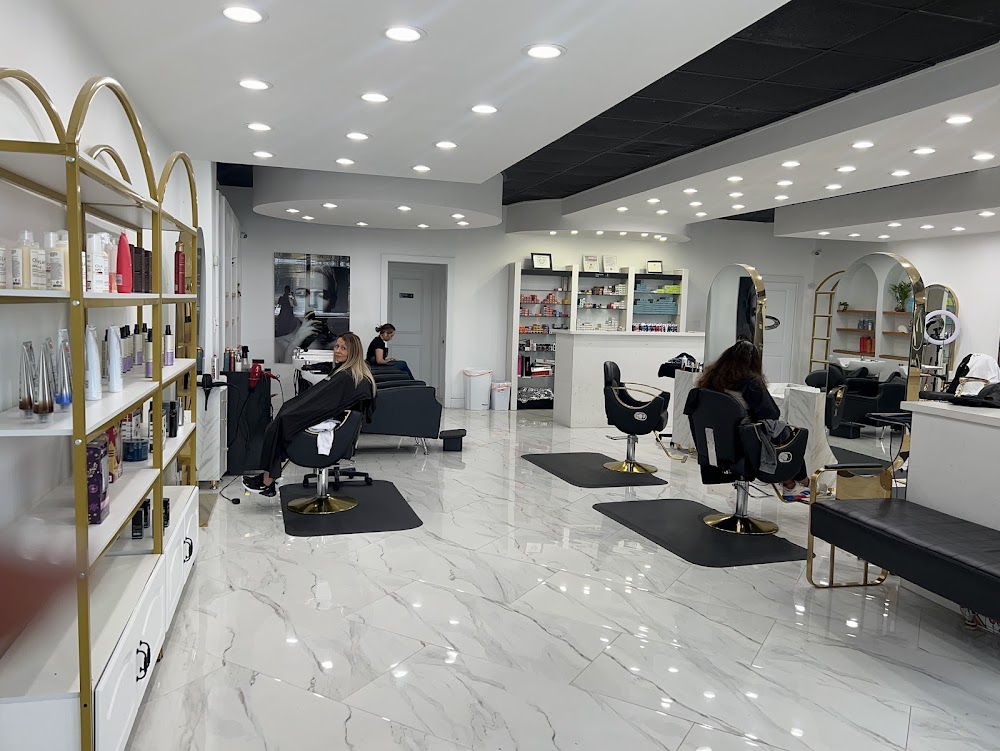 Hair concepts salon & barbershop by kley view 4