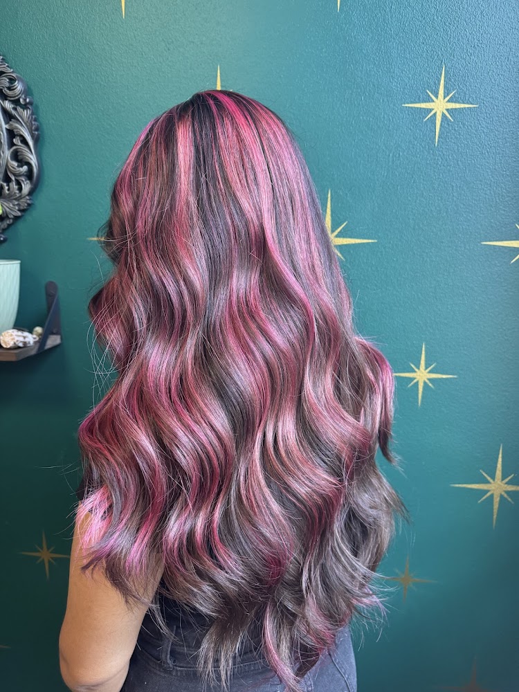 Grim and Glam Salon view 5
