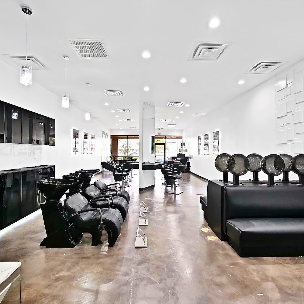 Photo Ready Salon view 4