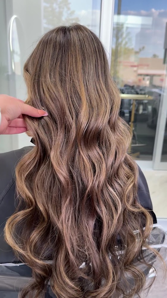 KM Hair Studio view 2