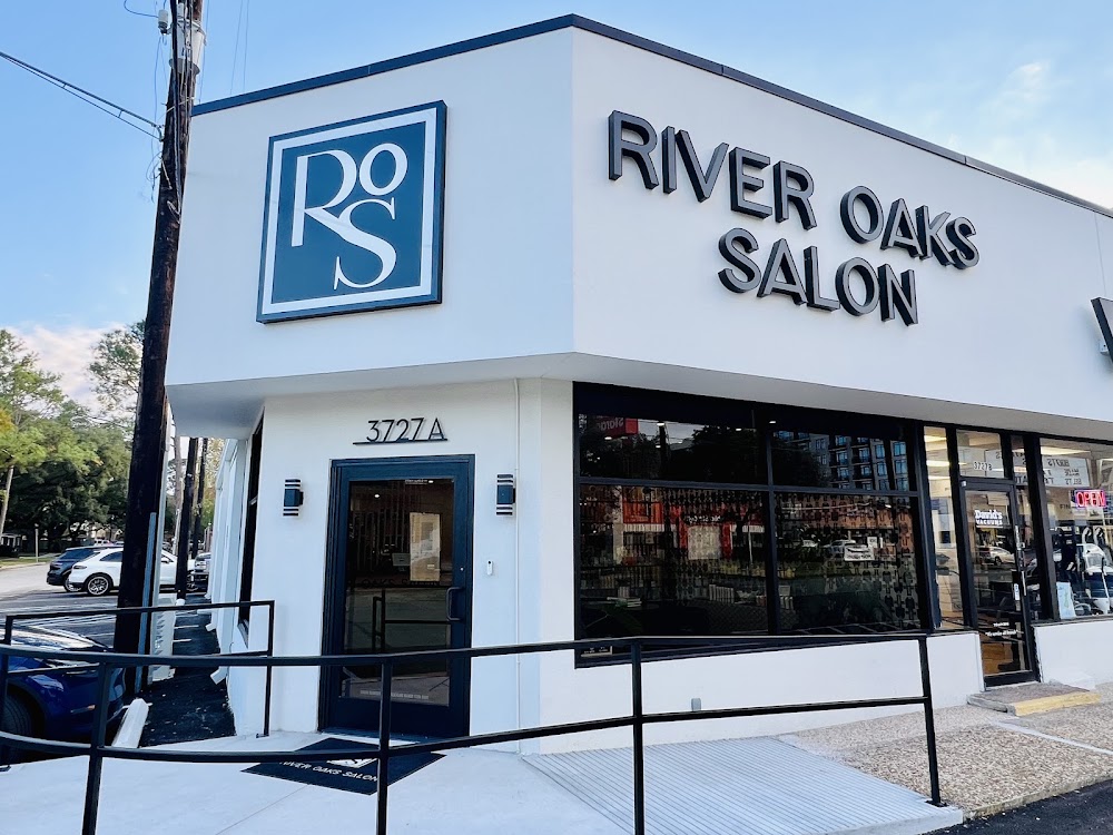 River Oaks Salon view 4