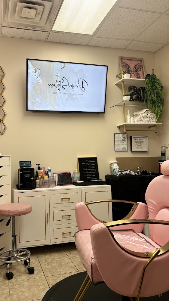 Denia’s Salon view 4