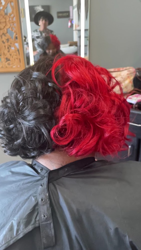 Kingdom Retreat Salon And More view 3
