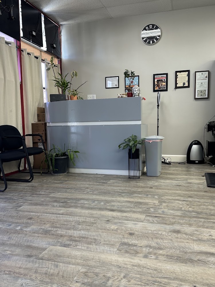 Tony's Salon view 2