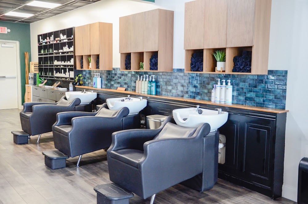 Salon Mood view 4