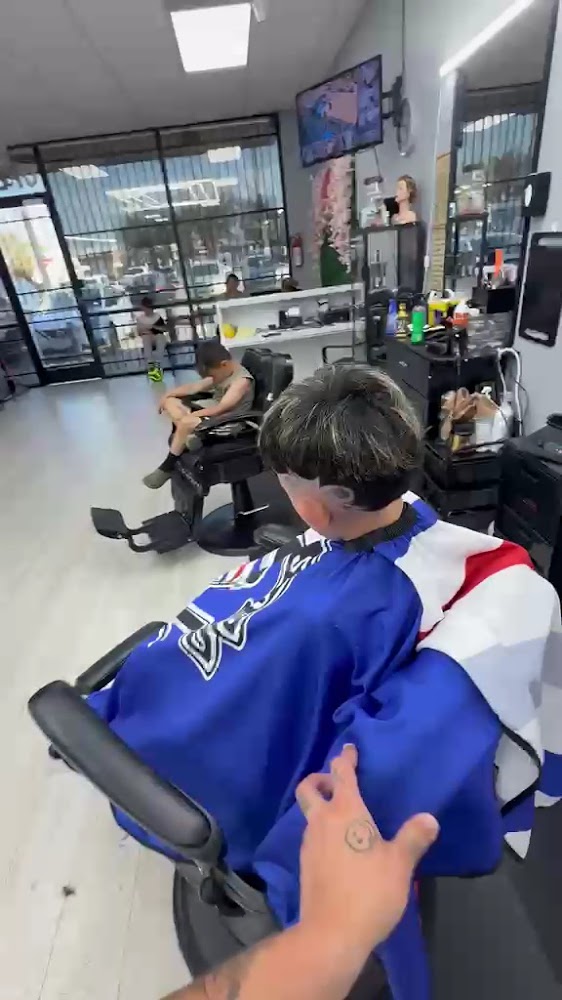 Elizabeth’s Hair Salon & Barber Shop view 2