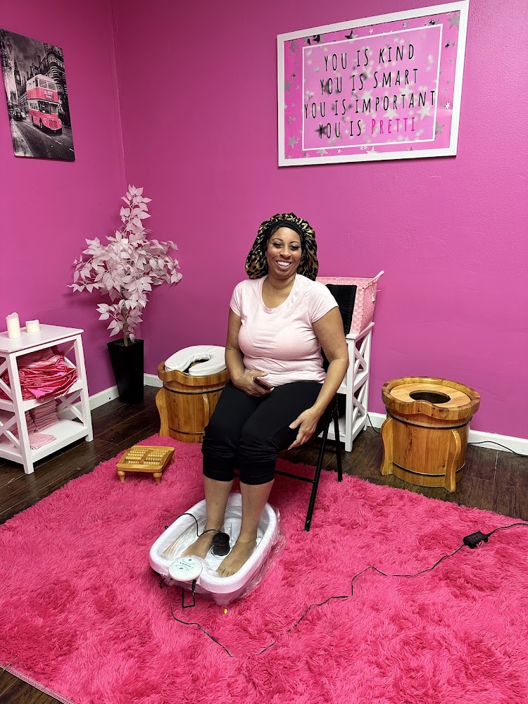 The Pretti Parlor view 5