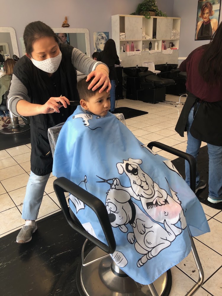 Perfect Cuts By Tracy primary photo