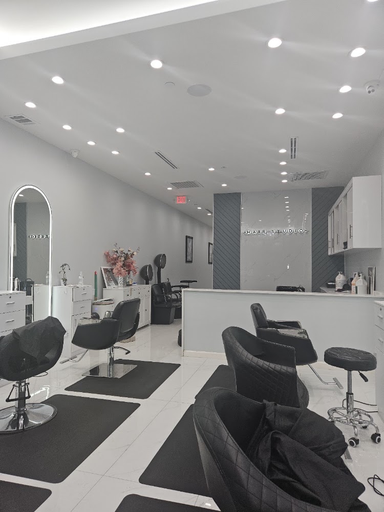 GLOW UP Hair Studio view 4