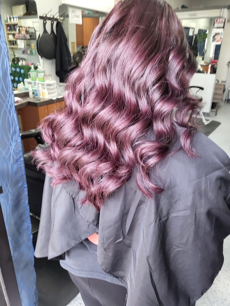 New Look Hair & Beauty Salon view 3