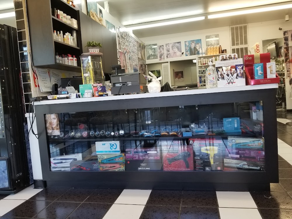 Florida Beauty Salon primary photo