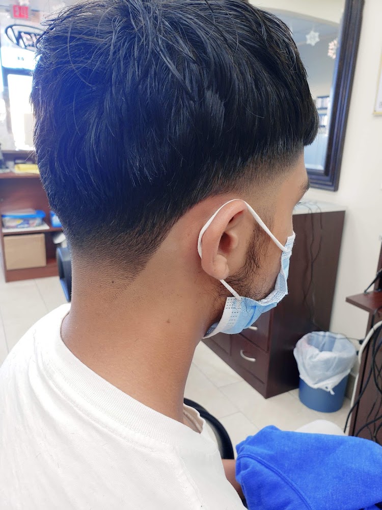 D&D Hair Salon view 4