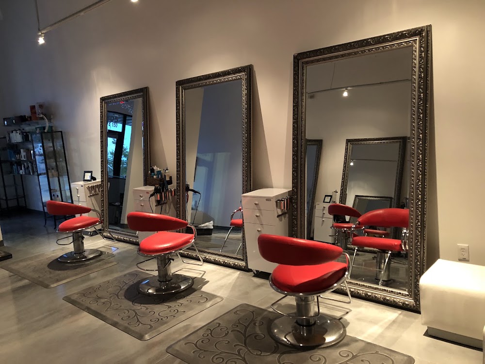 Tu y yo at Ofelia’s Salon view 2