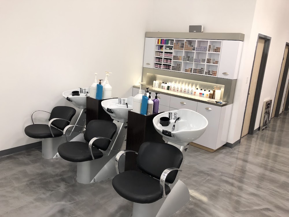 Tu y yo at Ofelia’s Salon view 3