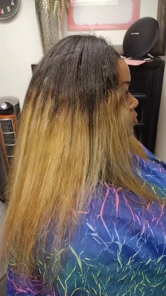Tight Ends Hair Studio view 4