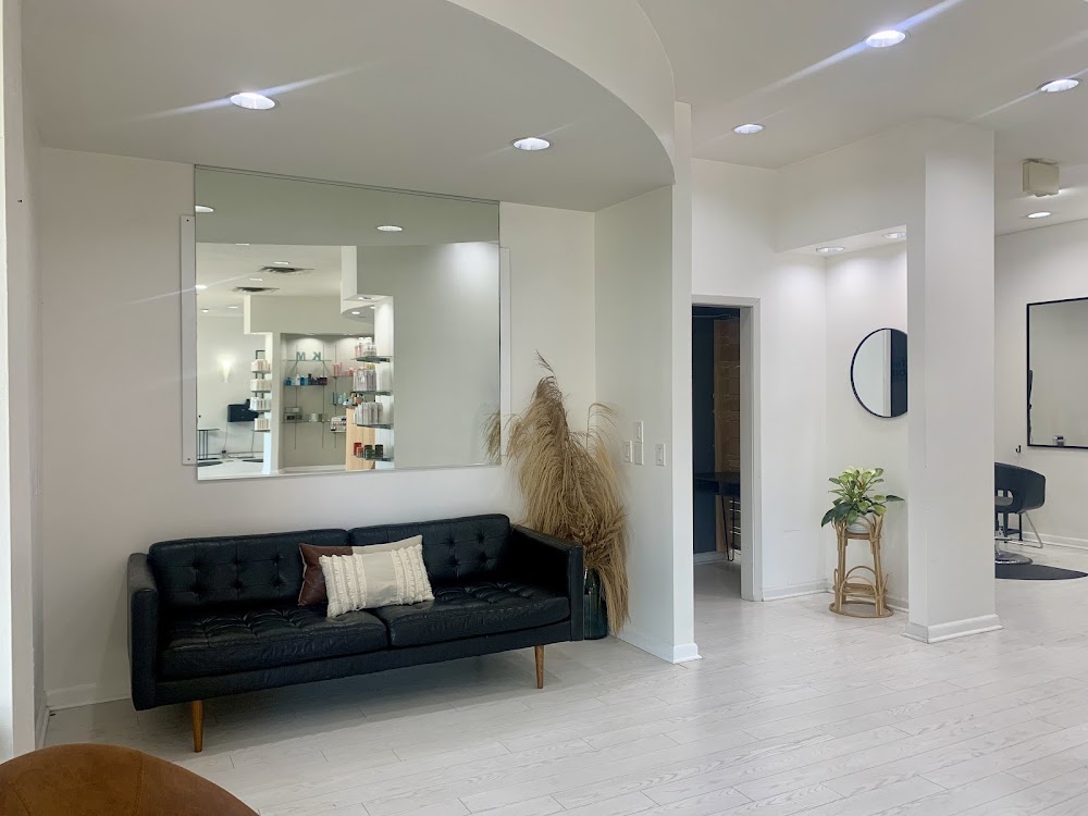 Volume Salon view 5