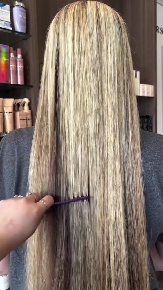 LINEAR SALON view 3