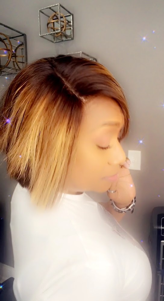 Diva Doll Hair Studio view 3