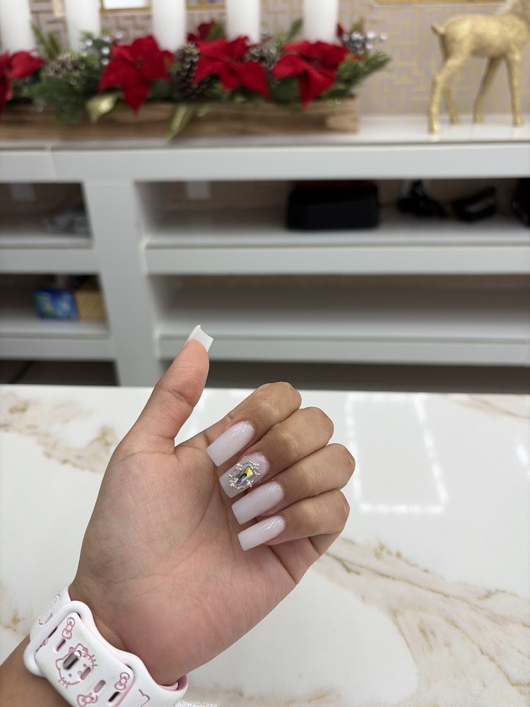 Vella Bella Salon Park & Nail Spa primary photo