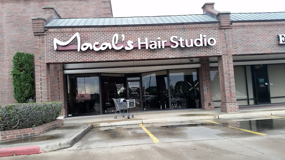 Macal's Hair Studio view 3