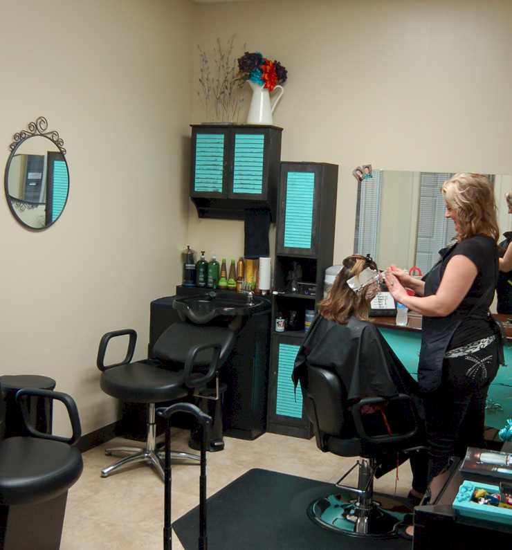Salon Park - Dairy Ashford view 4