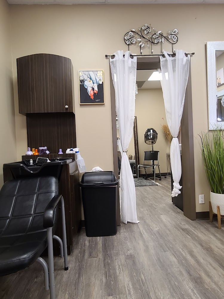 Naturally Rooted Natural Hair Salon view 3