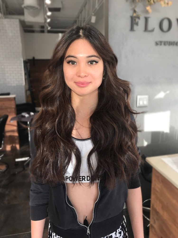 Flowe Studio - Hair Extensions & Balayage view 2