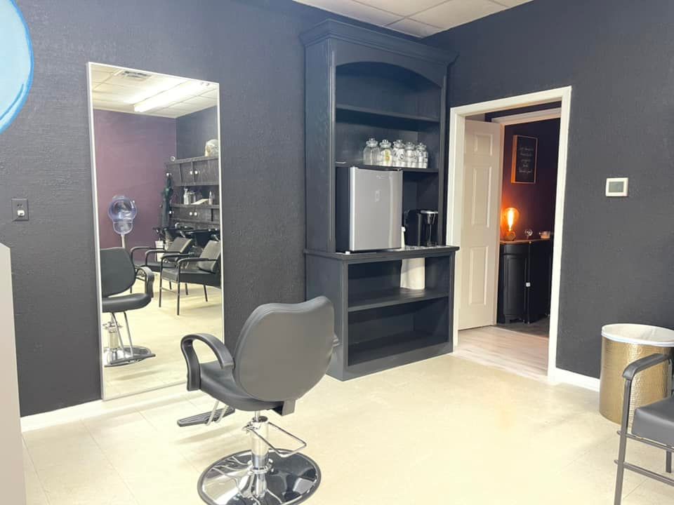 Glitter Beauty Salon & Boutique primary photo