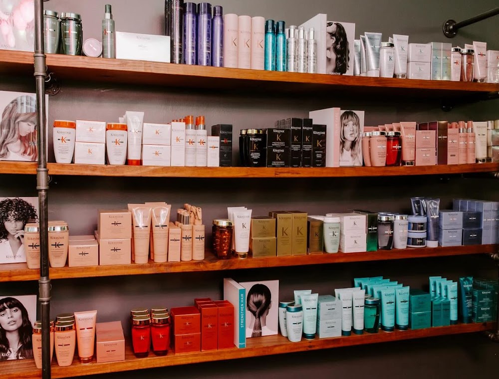 202 Beauty Lounge view 4