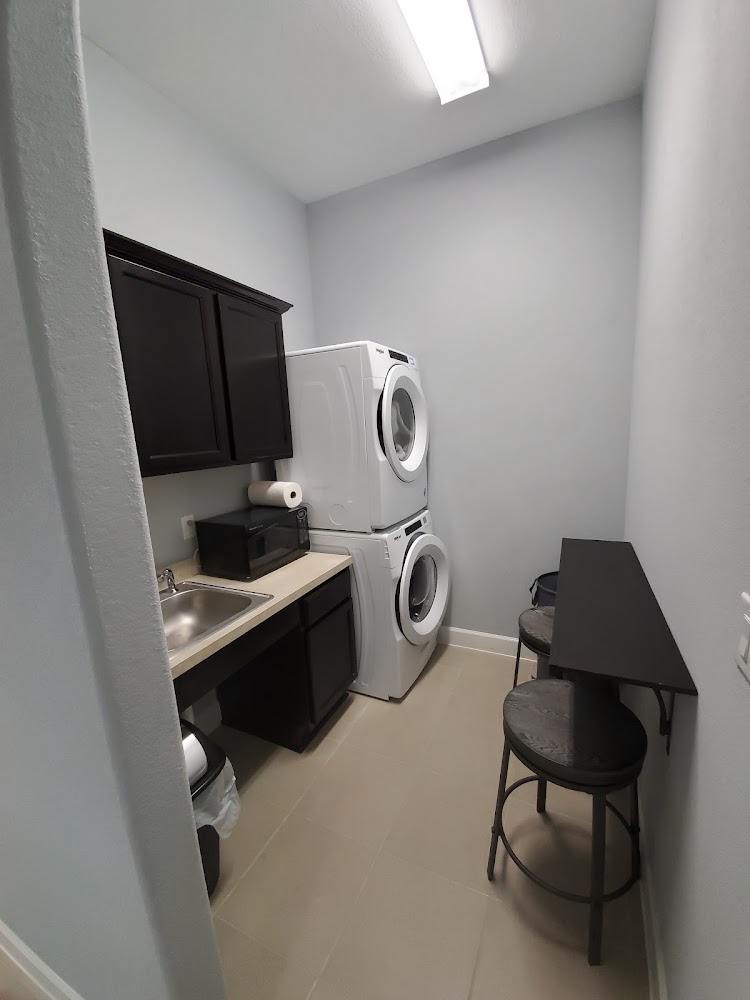 A New Image Salon Studios view 5