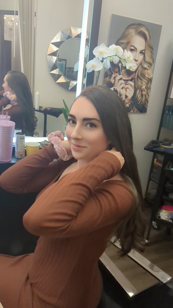 Aesthetic Hair Salon view 2