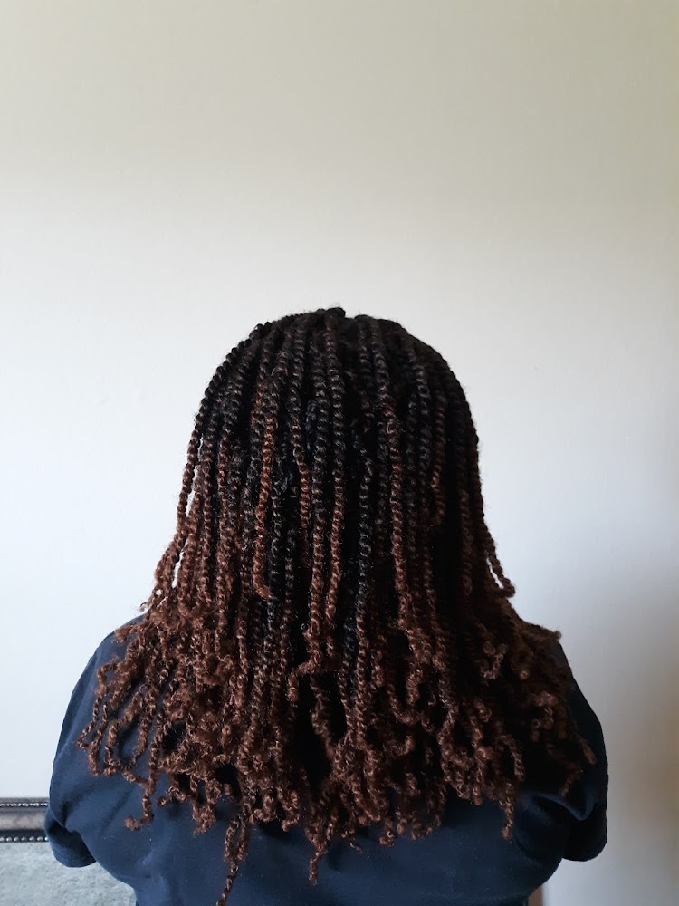 African Hair Braiding Salon- Pour la Belle primary photo