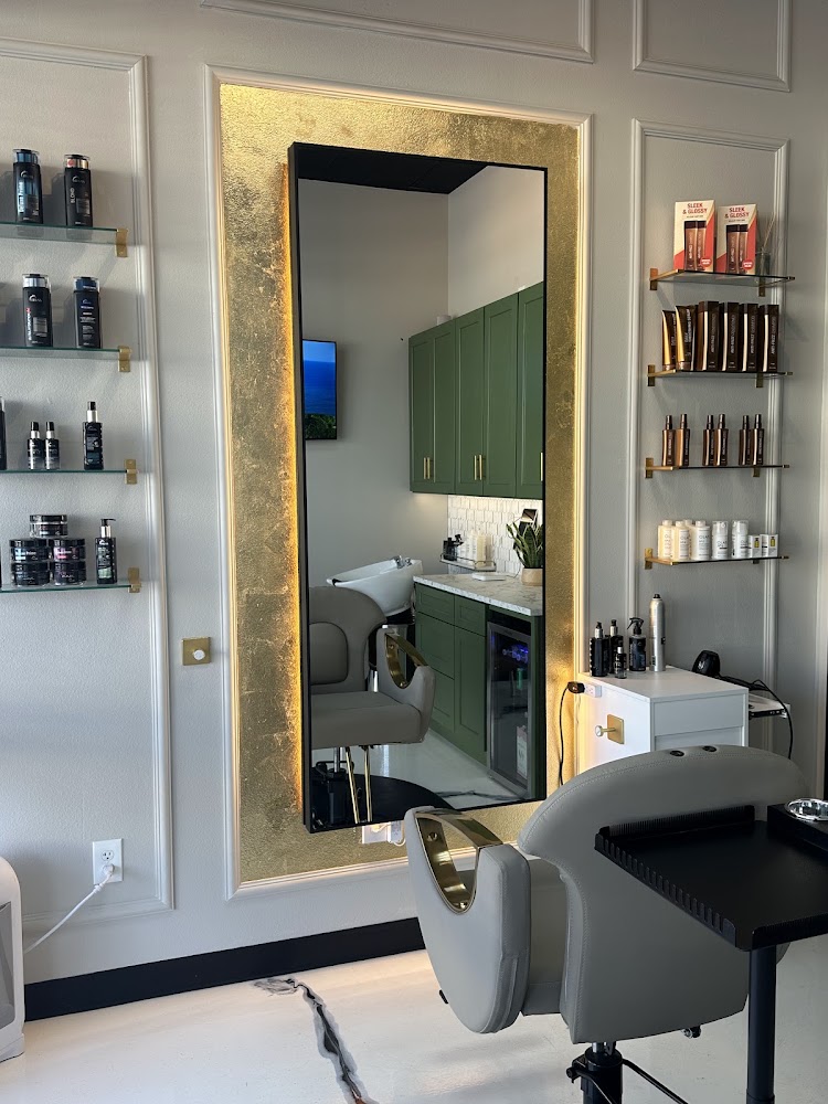 Alfredo James Hair Design view 5