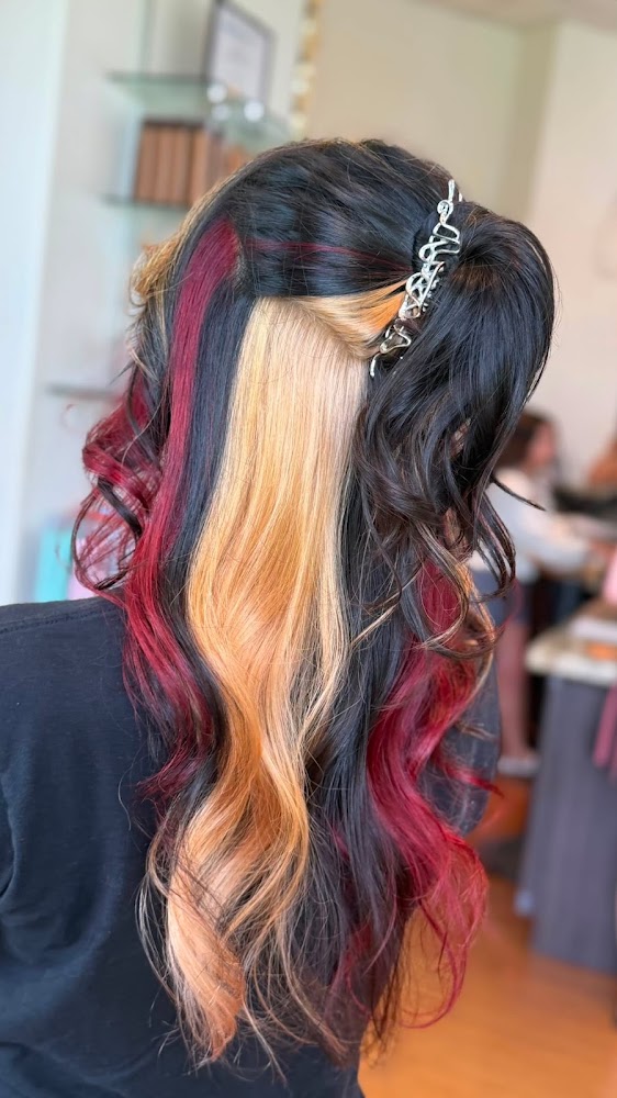Altered Images Color Salon & Day Spa view 2
