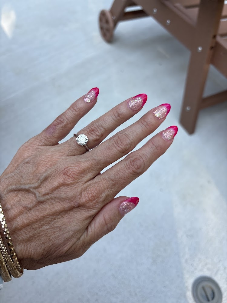 ARIA NAIL LOUNGE view 4