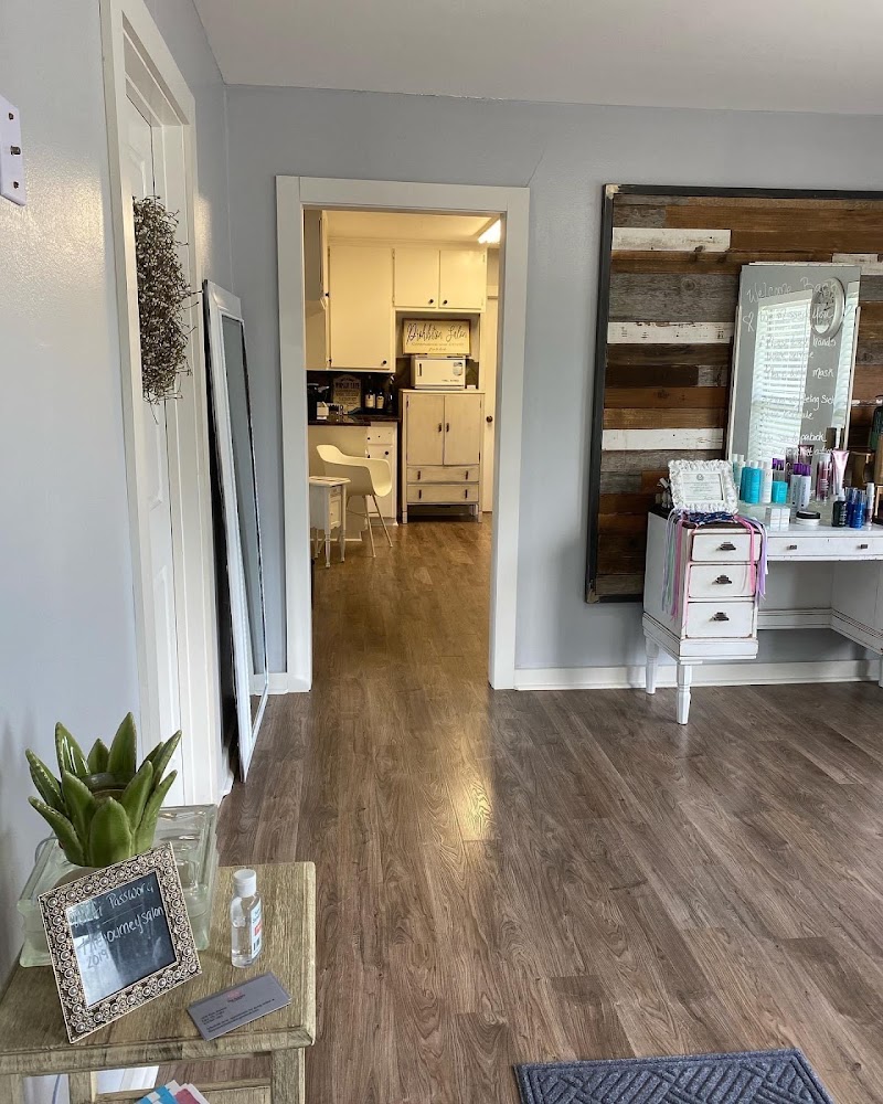 AVENUE SALON view 4
