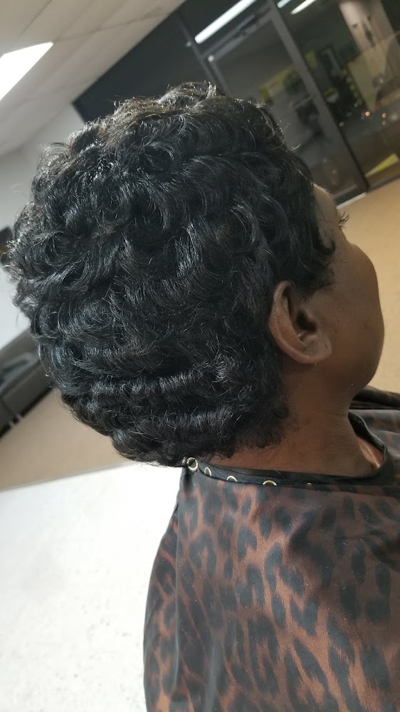Baki's Hair Salon view 5