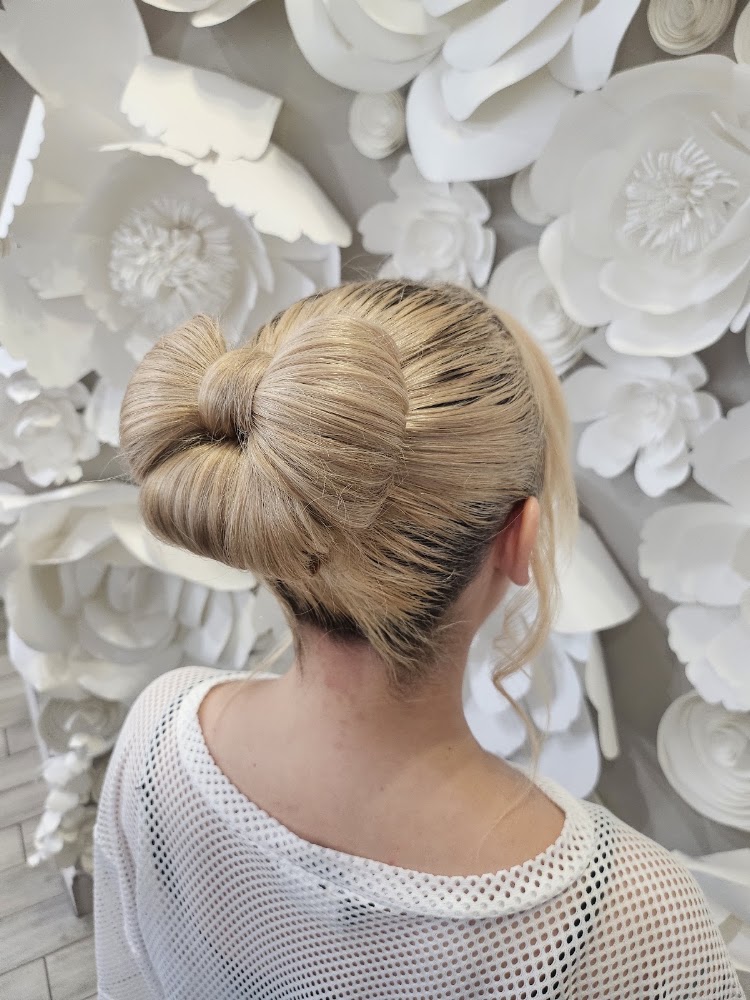BAM | blowouts and makeup - Plano - Legacy West view 2