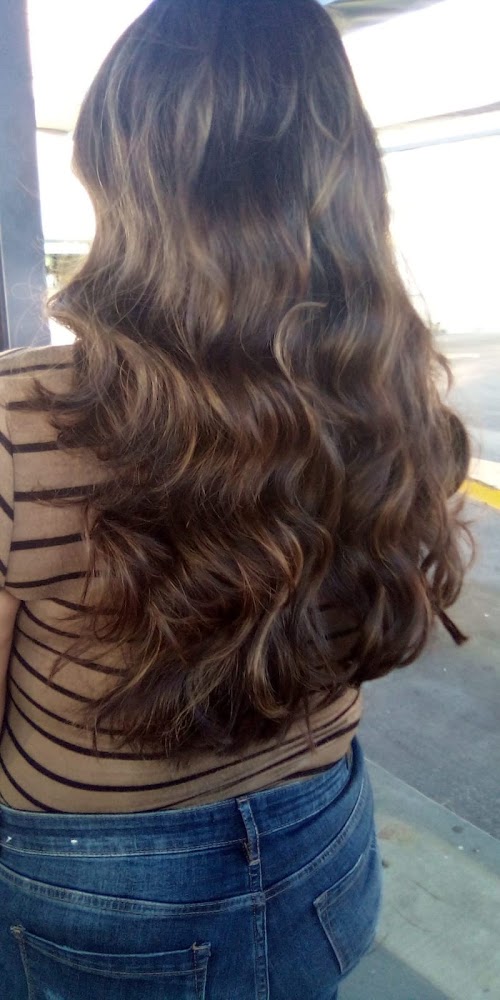 Beauty Island Salon view 3