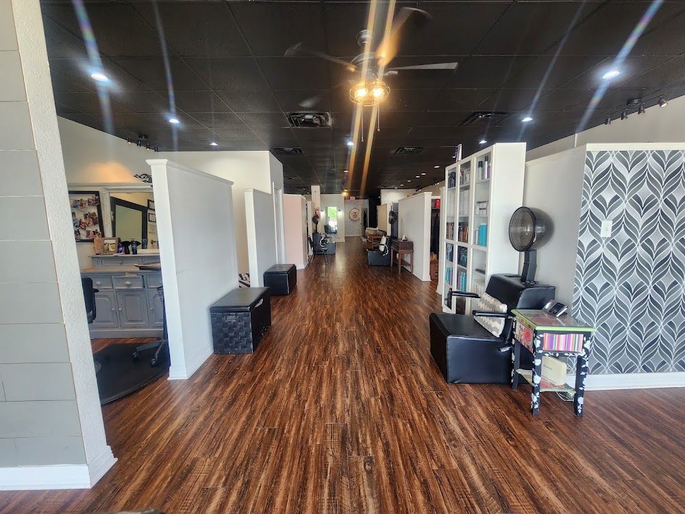 Beehives Hair & Co. view 2
