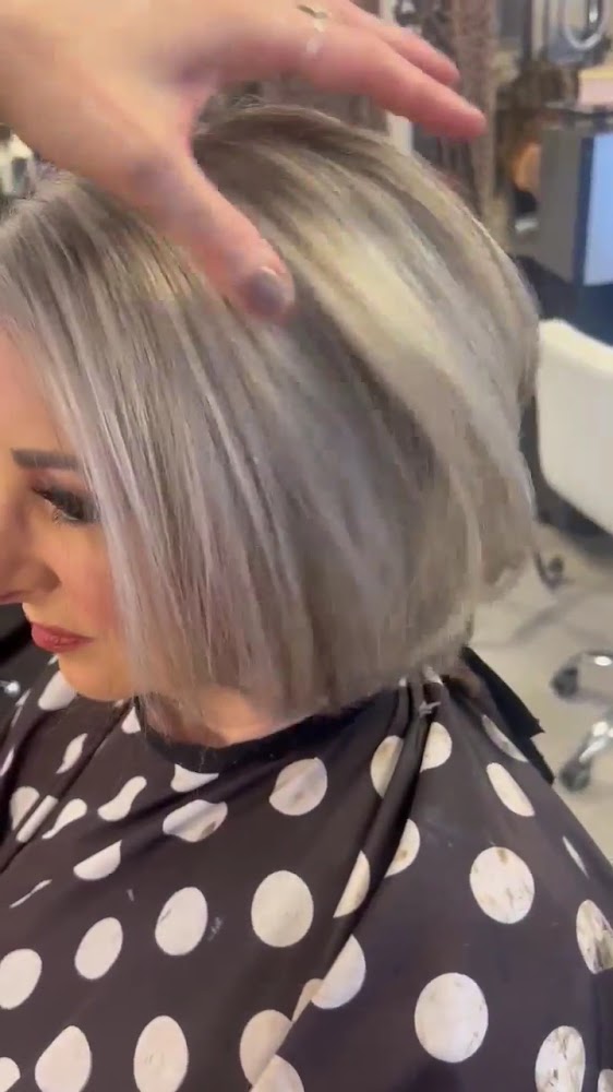 Bella Mia Salon view 3