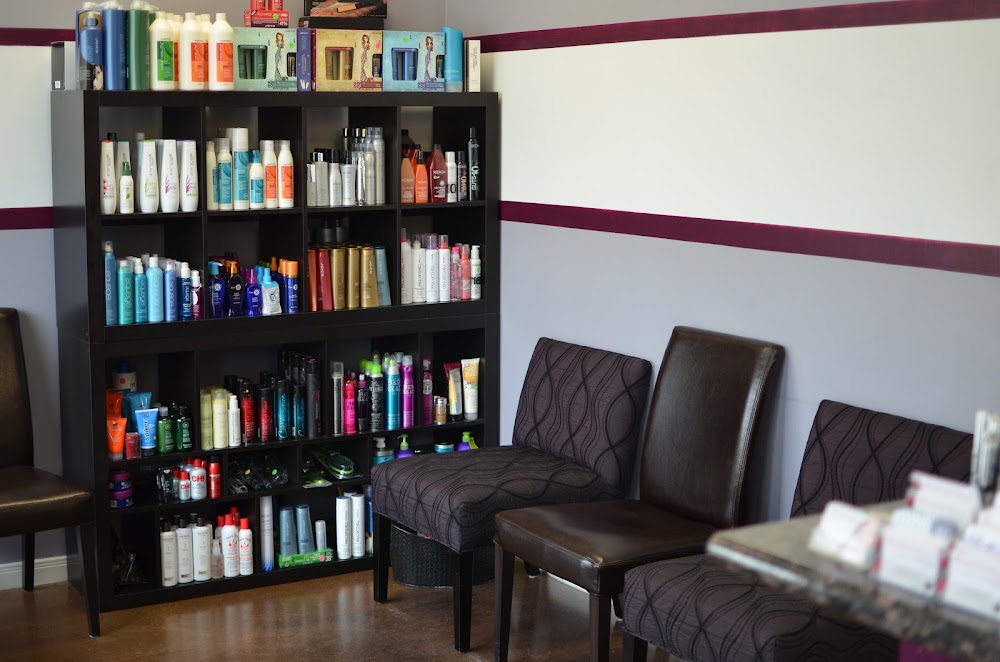 Bella Sorella Salon view 5