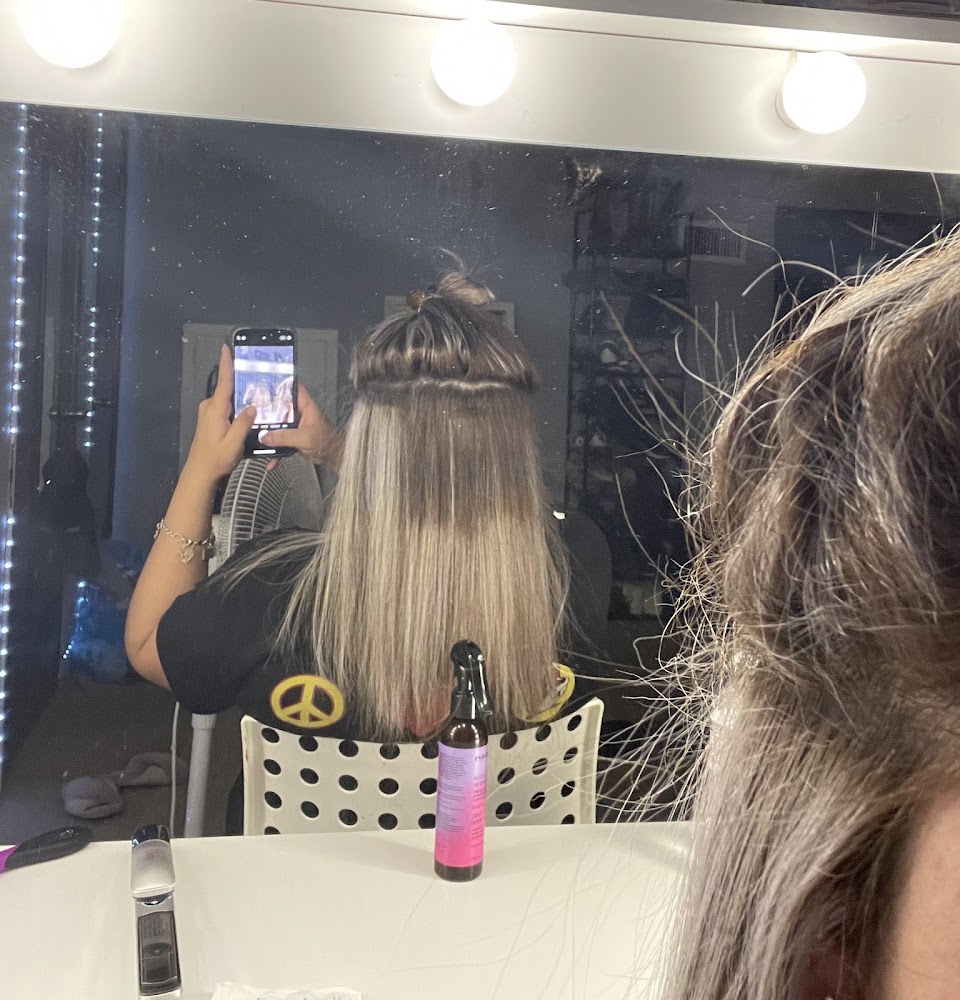 Berty's Beauty Salon view 2