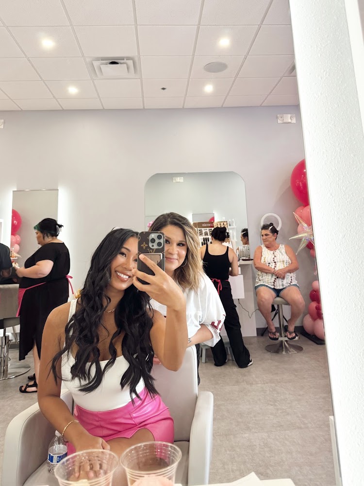 Blo Blow Dry Bar College Station view 3
