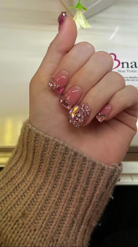 Bnails Amarillo ( Voted Best Nail Salon Amarillo TX) view 3