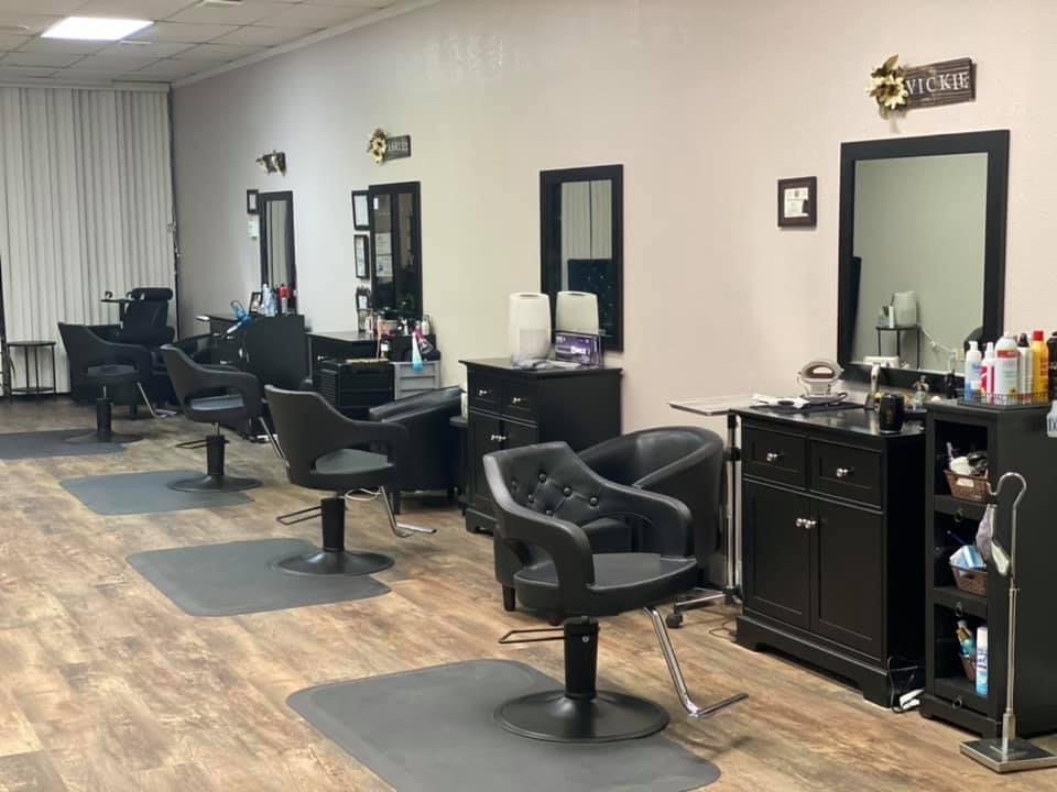 Brazos Bombshell Salon view 3